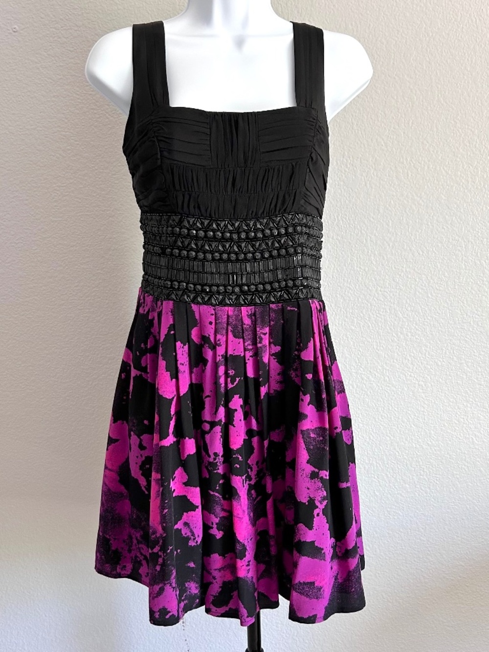 bebe 90's y2k Mini Dress Fuchsia & Black Silk sz 8